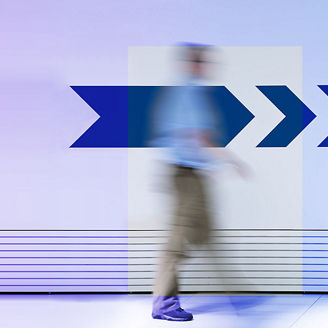 verschwommene-mann-silhouette