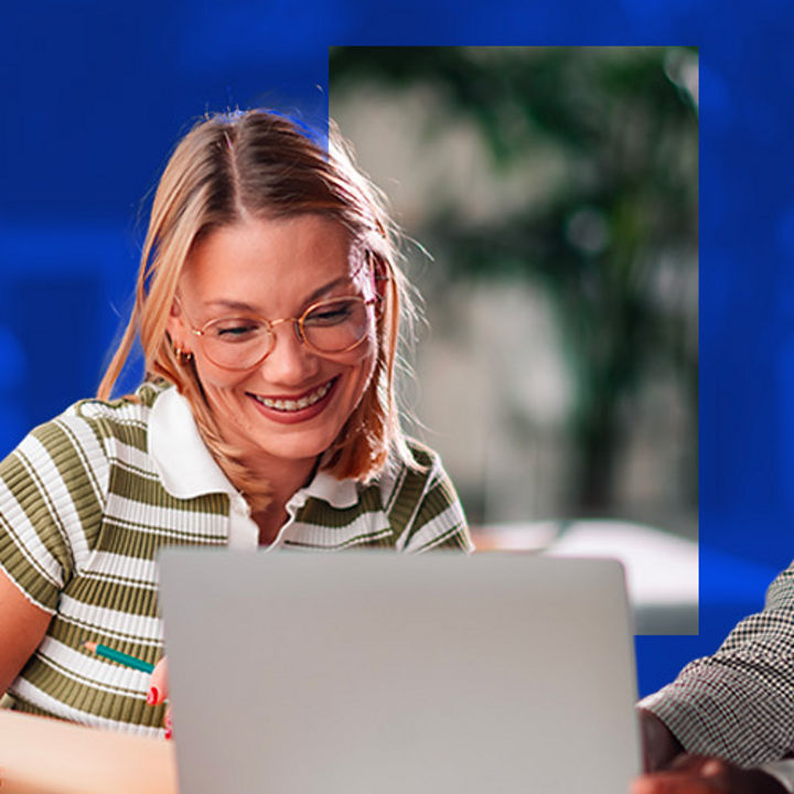 woman-looking-at-laptop-ai-jumpstart
