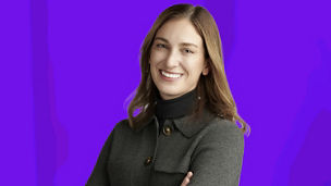 Woman smiling Stephanie Owen