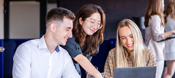 Pomáháme tím, co umíme